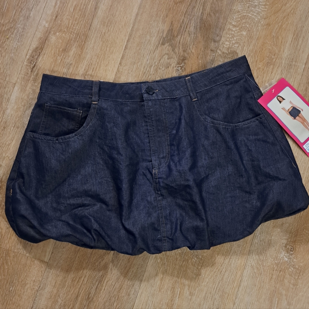 Forever Moda Dark Blue Denim Mini Skirt Bubble/Balloon Hem Women's Size Large
